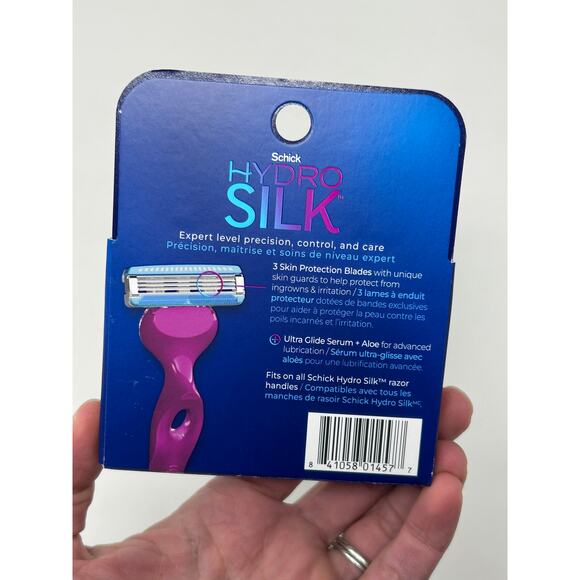 Schick Hydro Silk 3 Razor Blades Expert Care - New! - Picture 3 of 3